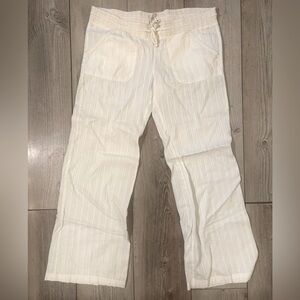 Women’s Large Billabong Cotton Pants — Cream - Never Worn